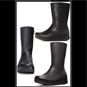 Women’s leather FitFlop boots